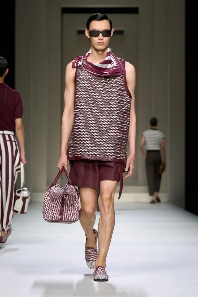 00039-dolce-and-gabbana-spring-2025-menswear-credit-gorunway