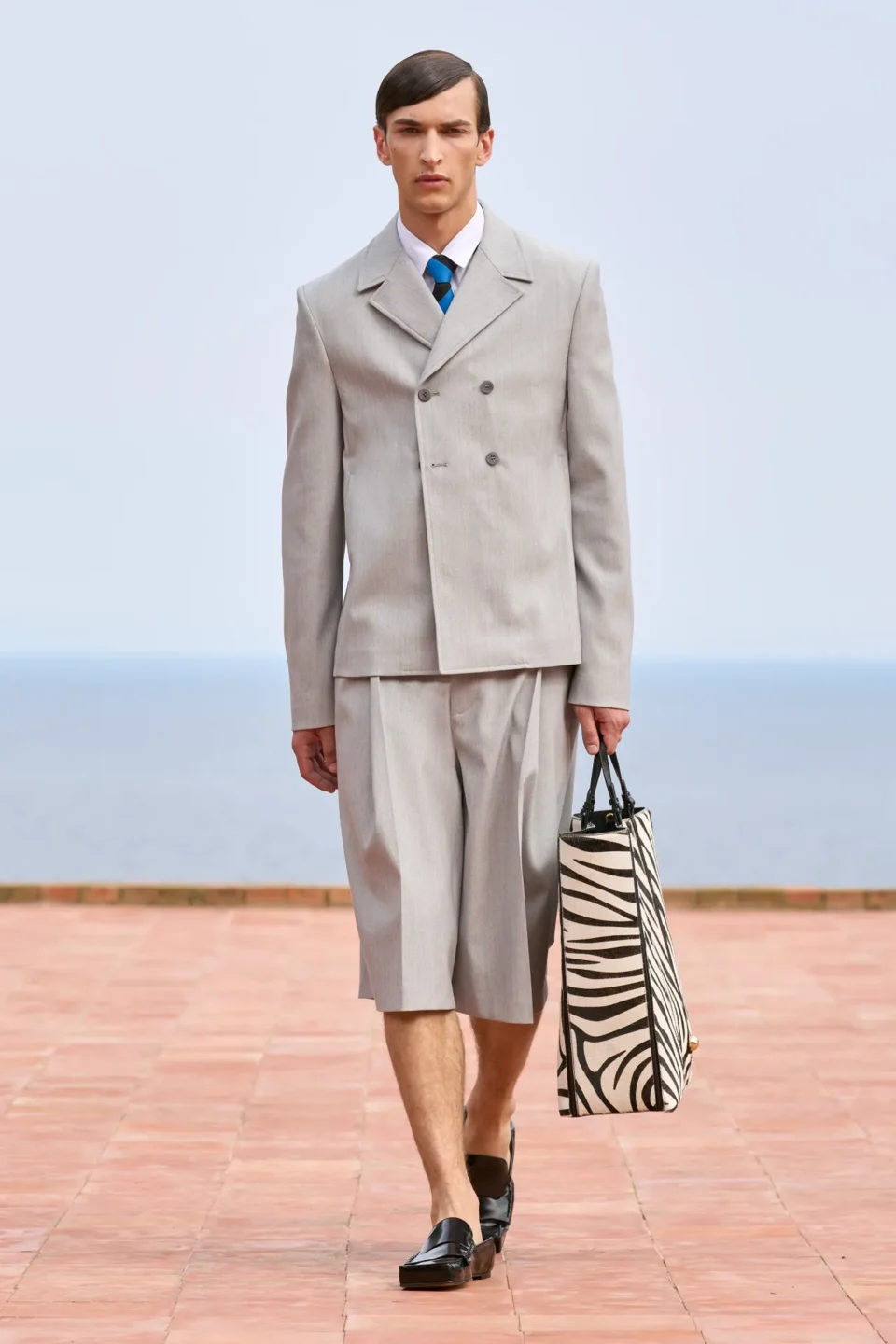 00039-jacquemus-fall-24-ready-to-wear-credit-gorunway