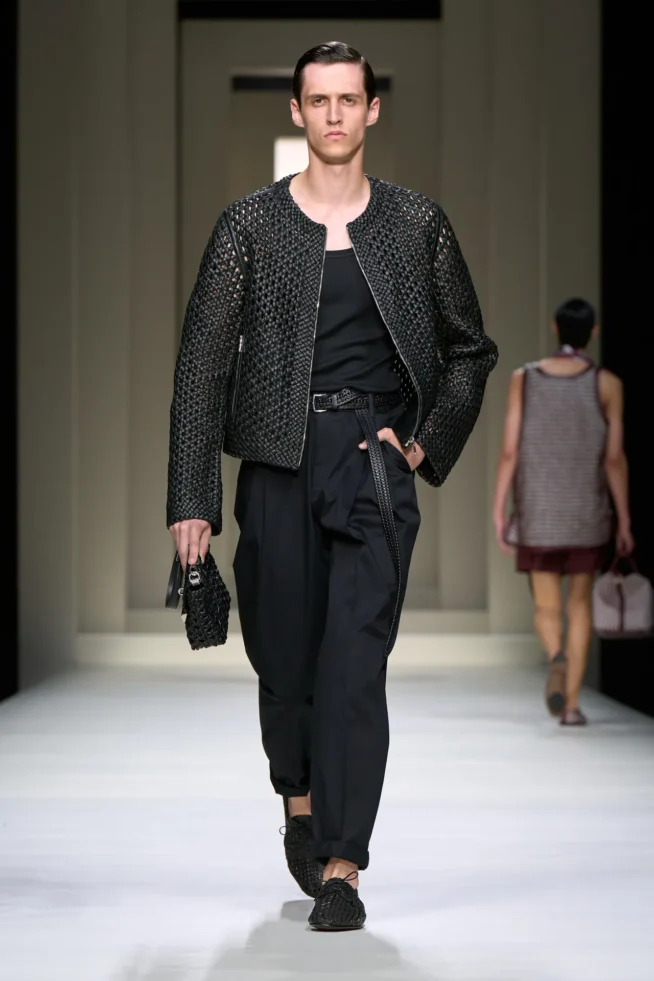 00041-dolce-and-gabbana-spring-2025-menswear-credit-gorunway