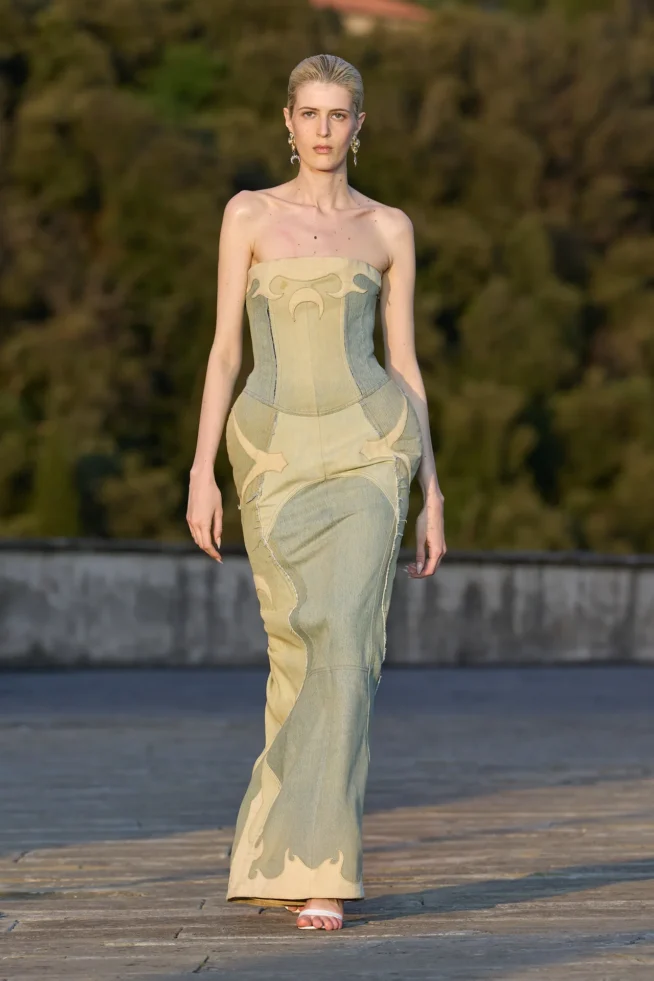 00041-marine-serre-spring-2025-menswear-credit-gorunway