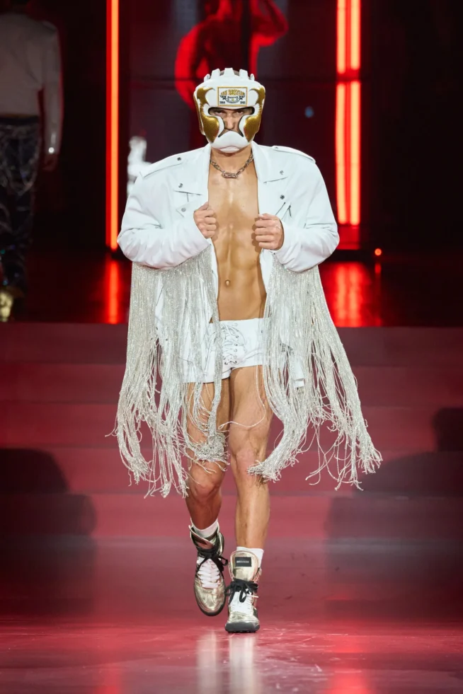 00043-dsquared2-spring-2025-menswear-credit-gorunway