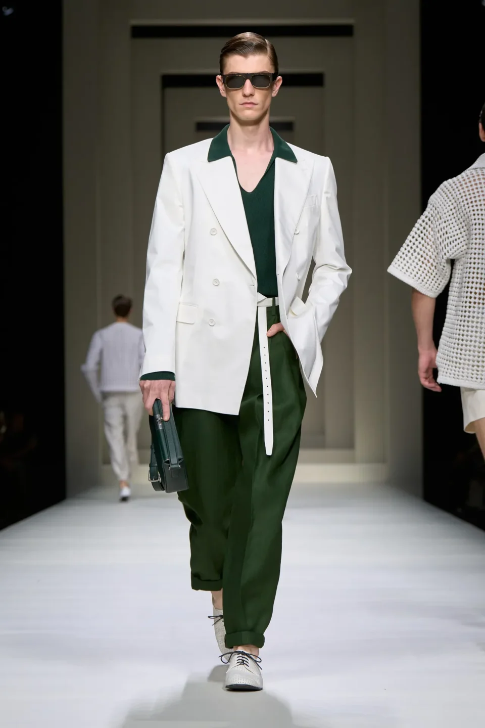 00044-dolce-and-gabbana-spring-2025-menswear-credit-gorunway