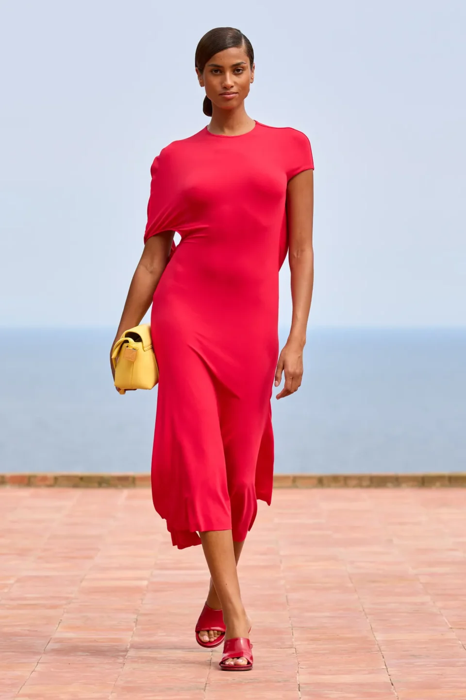 00044-jacquemus-fall-24-ready-to-wear-credit-gorunway