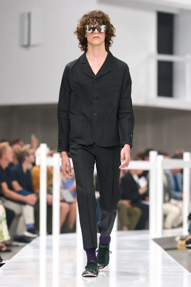 00045-prada-spring-2025-menswear-credit-gorunway