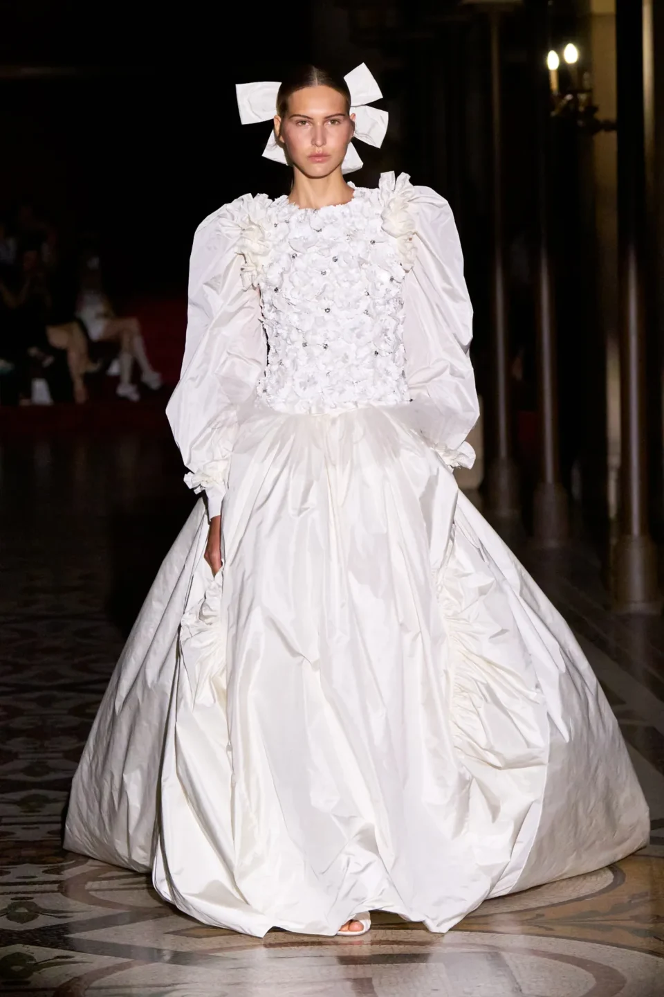 00046-chanel-fall-2024-couture-credit-gorunway