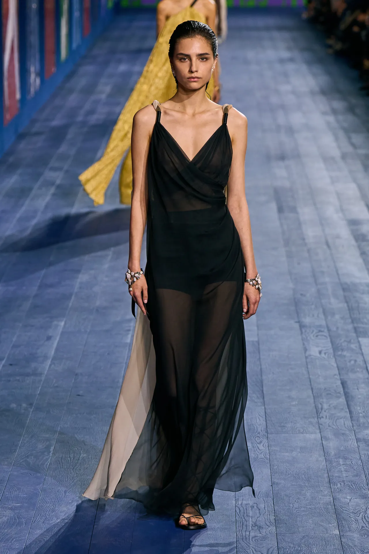 00047-christian-dior-fall-2024-couture-credit-gorunway