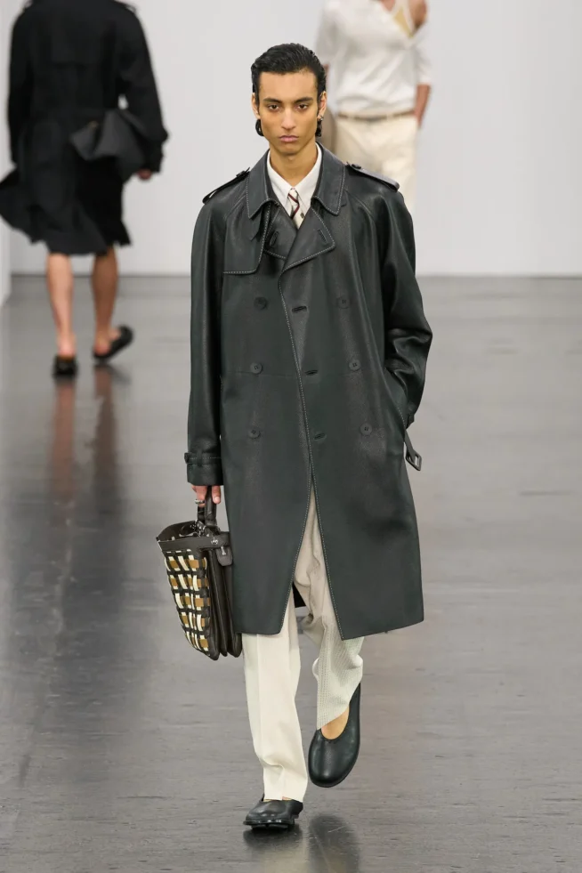 00047-fendi-spring-2025-menswear-credit-gorunway