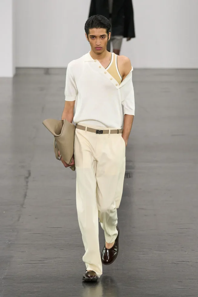 00048-fendi-spring-2025-menswear-credit-gorunway