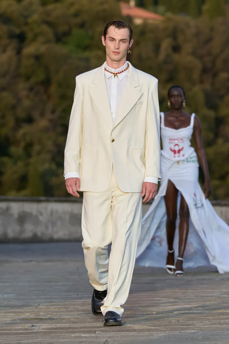 00048-marine-serre-spring-2025-menswear-credit-gorunway