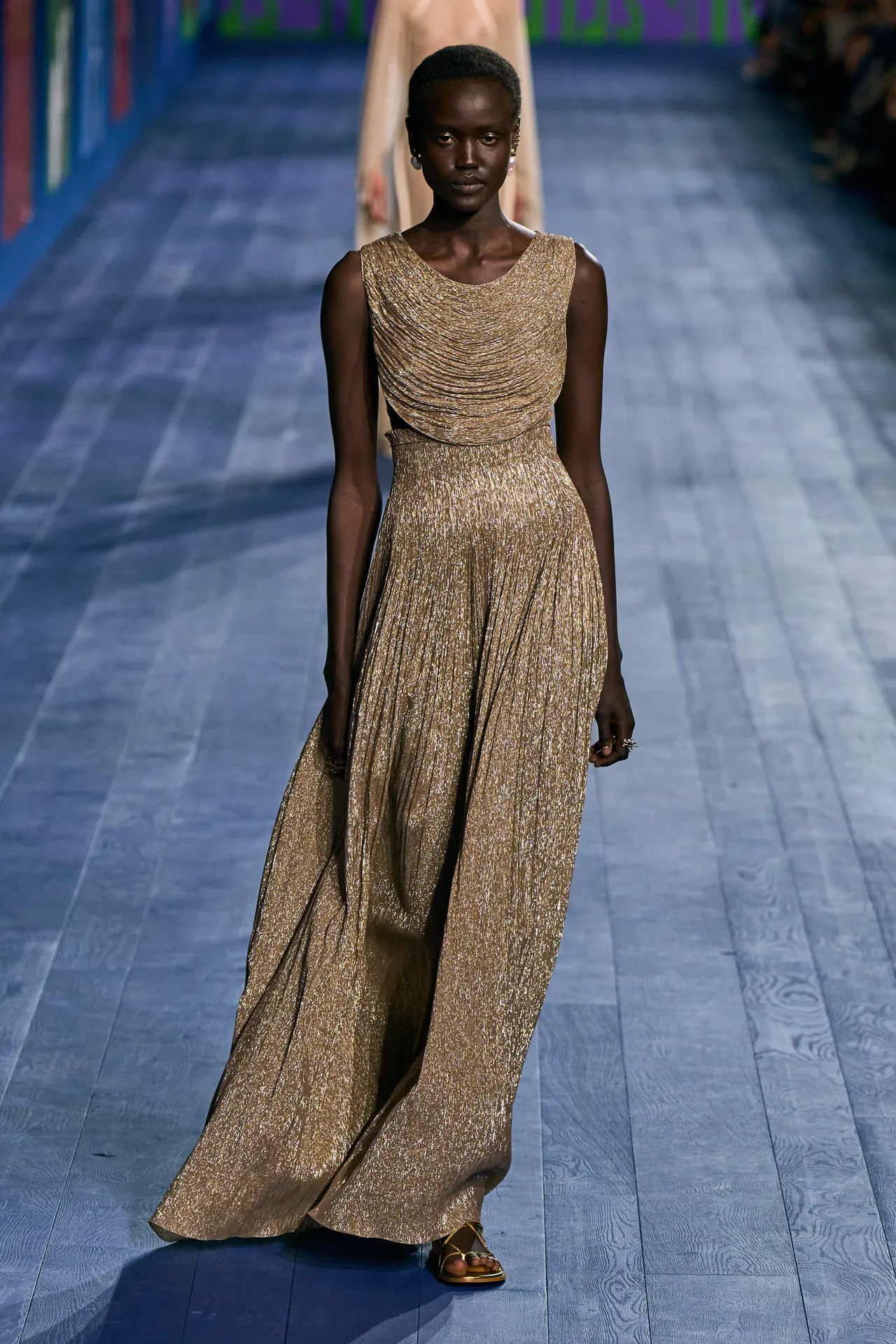 00049-christian-dior-fall-2024-couture-credit-gorunway