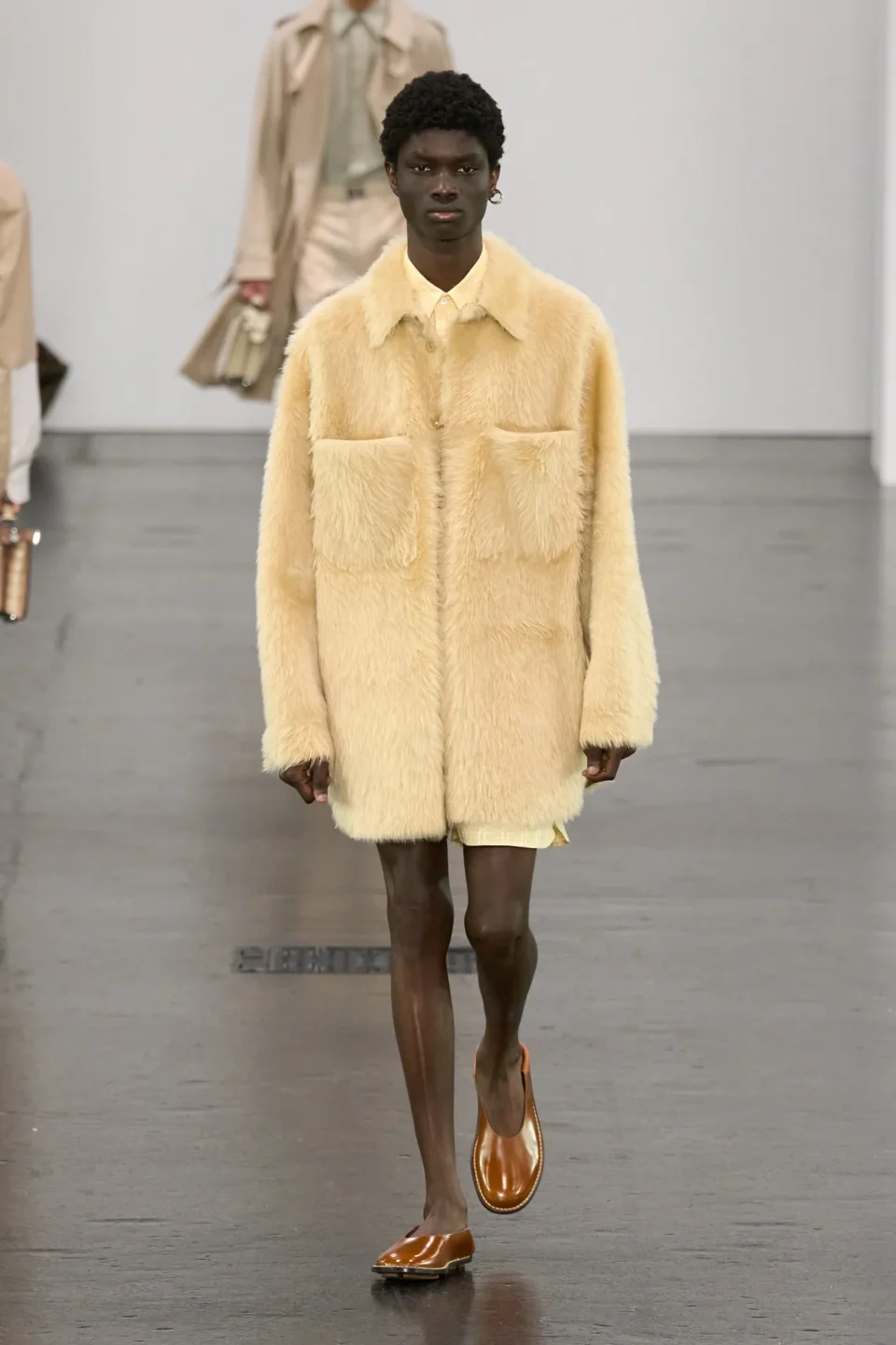 00051-fendi-spring-2025-menswear-credit-gorunway