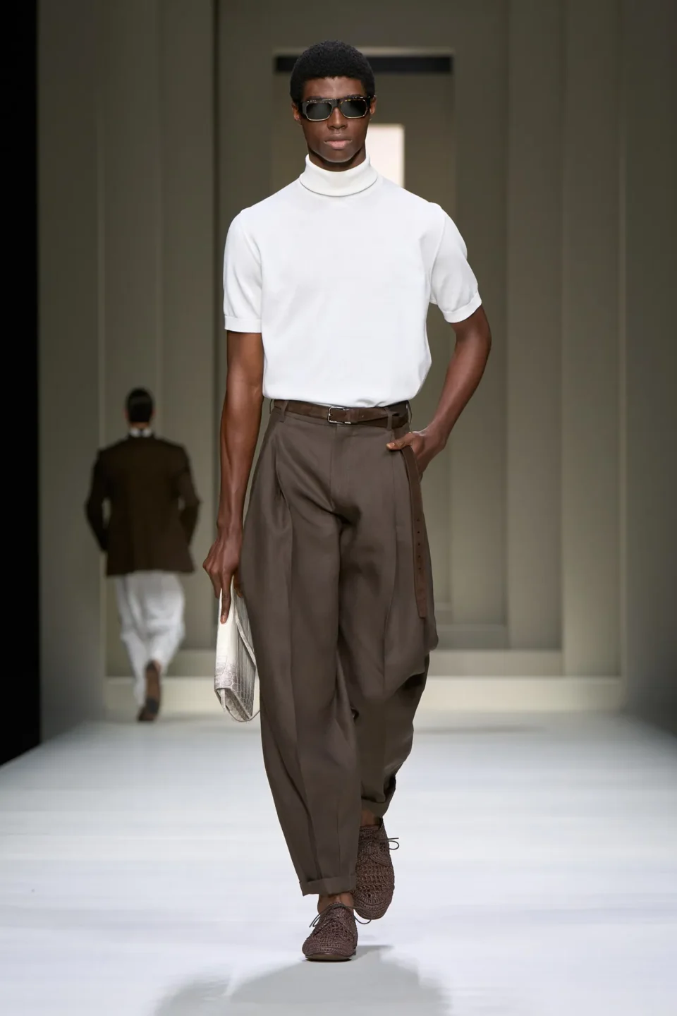 00052-dolce-and-gabbana-spring-2025-menswear-credit-gorunway