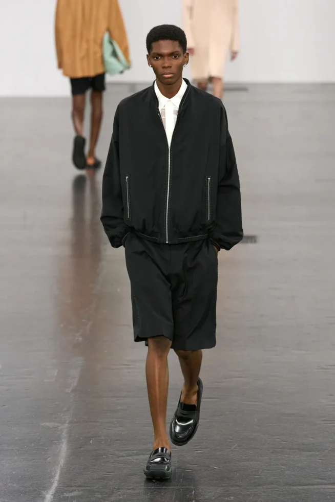 00054-fendi-spring-2025-menswear-credit-gorunway