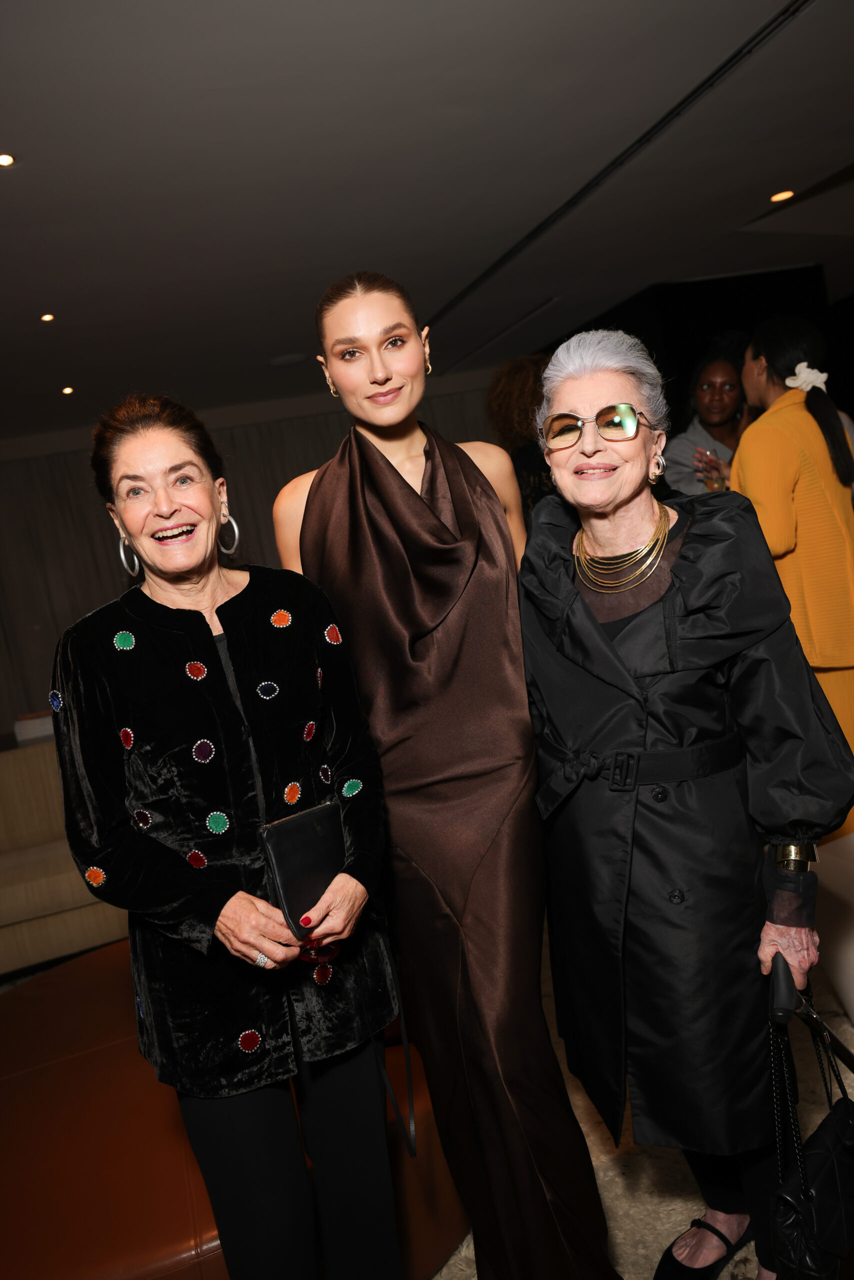 Sasha Meneghel e Maisa entre fashionistas no jantar da Loewe em São Paulo