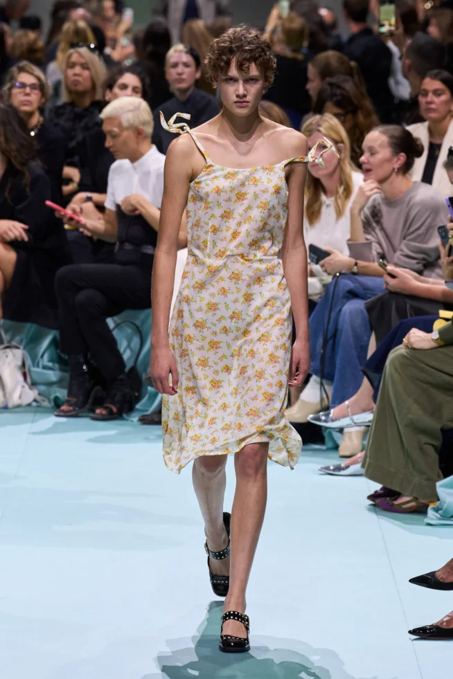 00001-prada-VERAO-2025