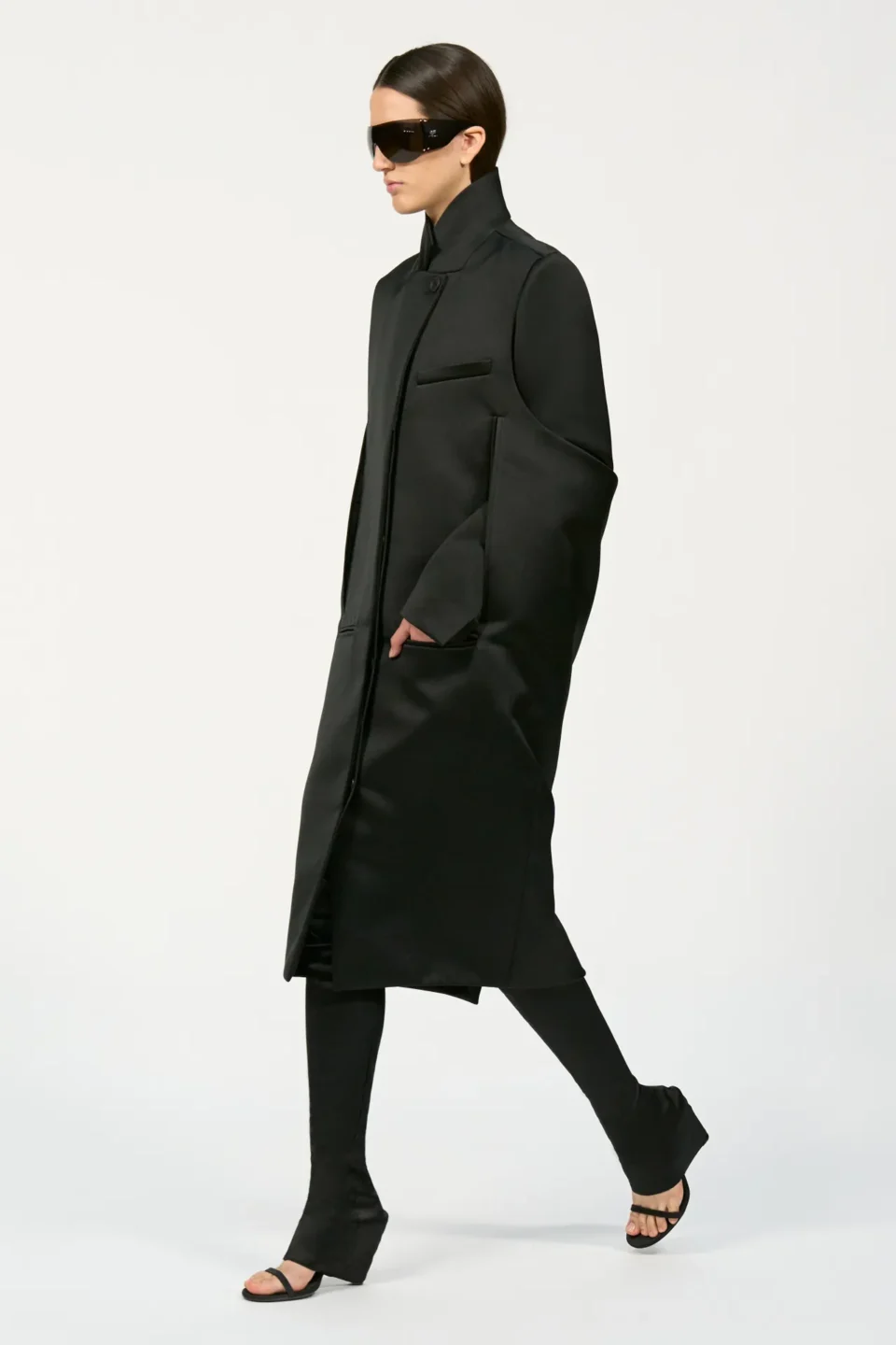 00003-courreges-spring-2025-ready-to-wear-credit-brand