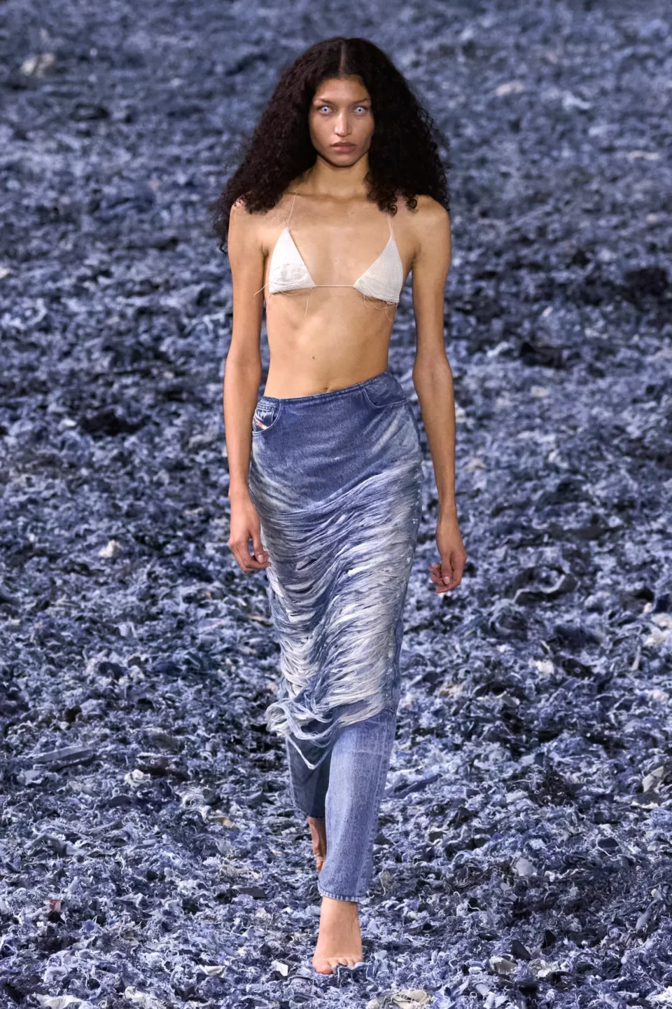 00004-diesel-spring-2025-ready-to-wear-credit-gorunway