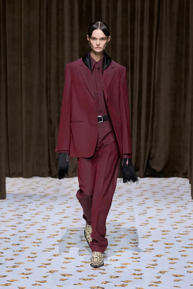 00004-jil-sander-spring-2025-ready-to-wear-credit-gorunway