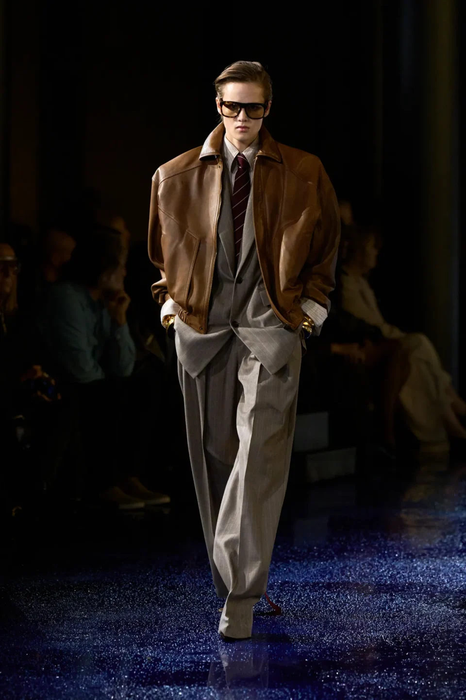 00004-saint-laurent-spring-2025-ready-to-wear-credit-gorunway