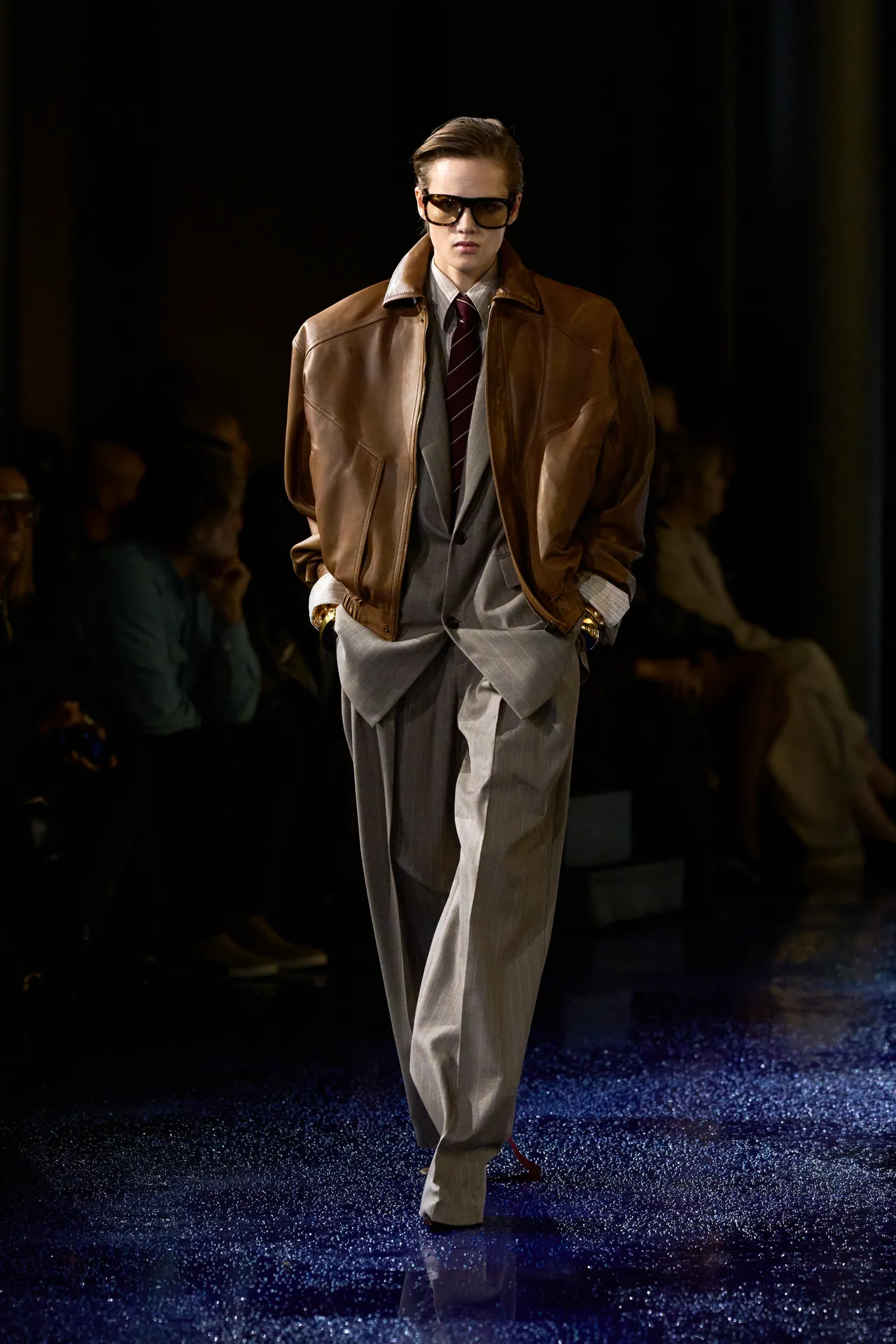 00004-saint-laurent-spring-2025-ready-to-wear-credit-gorunway
