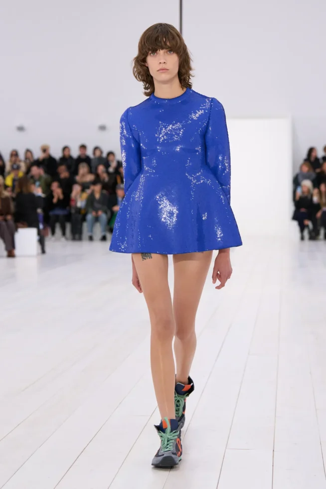00005-loewe-spring-2025-ready-to-wear-credit-gorunway