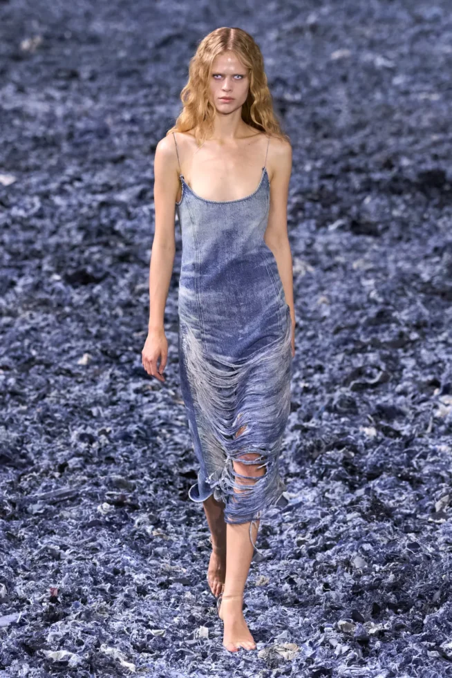 00007-diesel-spring-2025-ready-to-wear-credit-gorunway