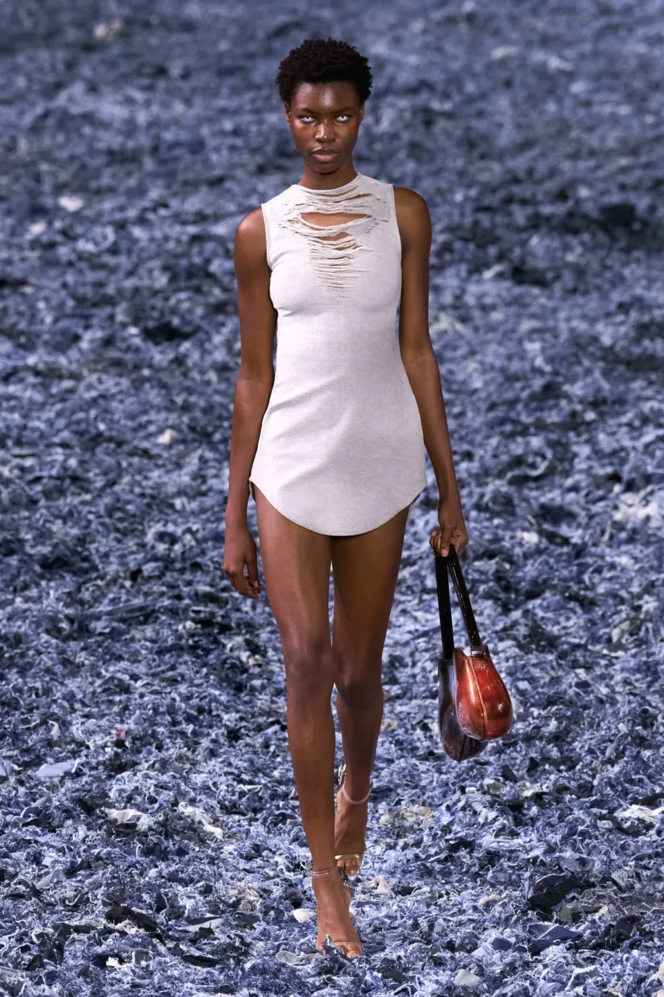 00008-diesel-spring-2025-ready-to-wear-credit-gorunway