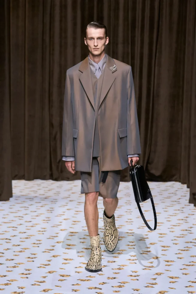00008-jil-sander-spring-2025-ready-to-wear-credit-gorunway