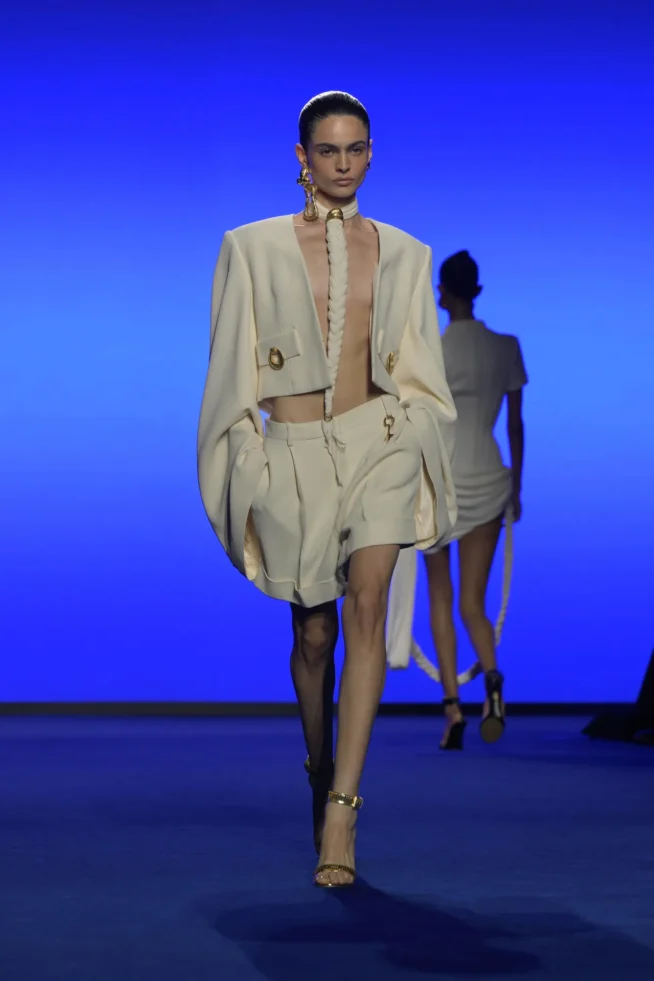 00008-schiaparelli-spring-2025-ready-to-wear-credit-brand