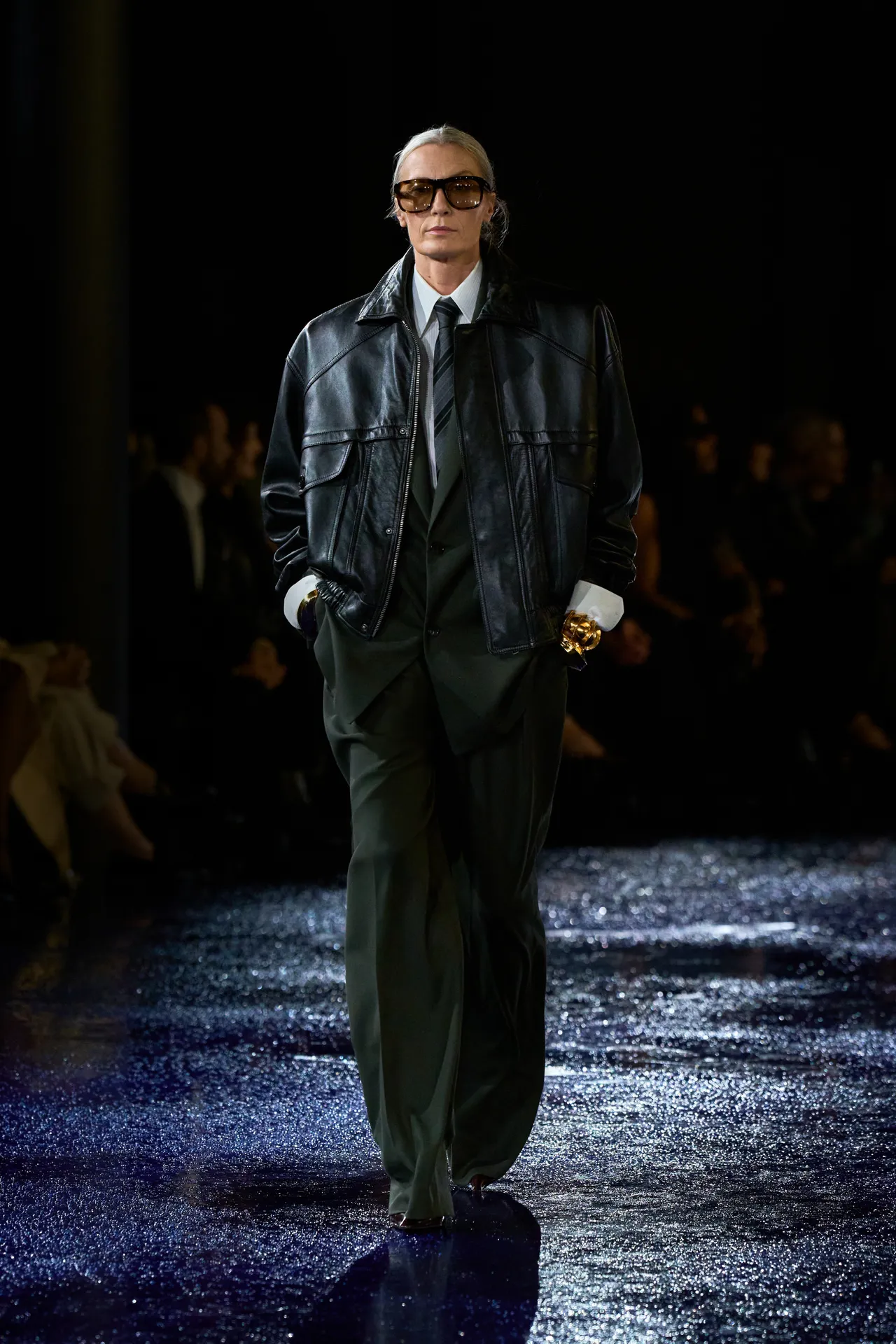 00010-saint-laurent-spring-2025-ready-to-wear-credit-gorunway