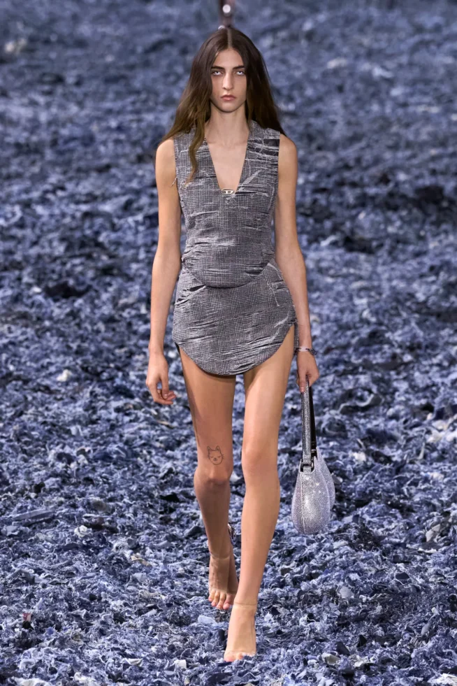 00011-diesel-spring-2025-ready-to-wear-credit-gorunway
