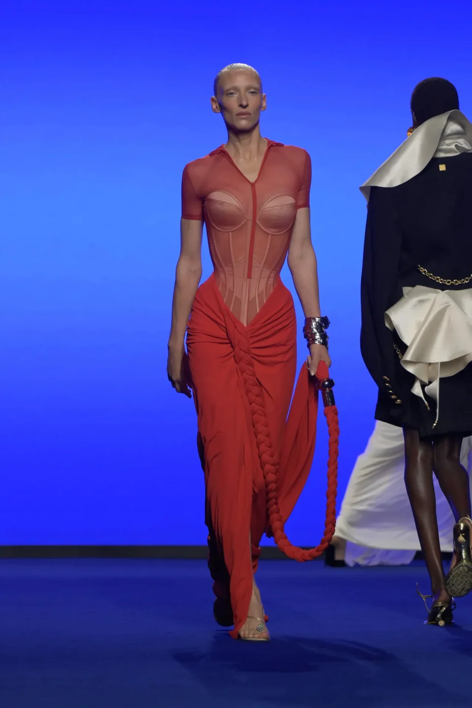 00013-schiaparelli-spring-2025-ready-to-wear-credit-brand
