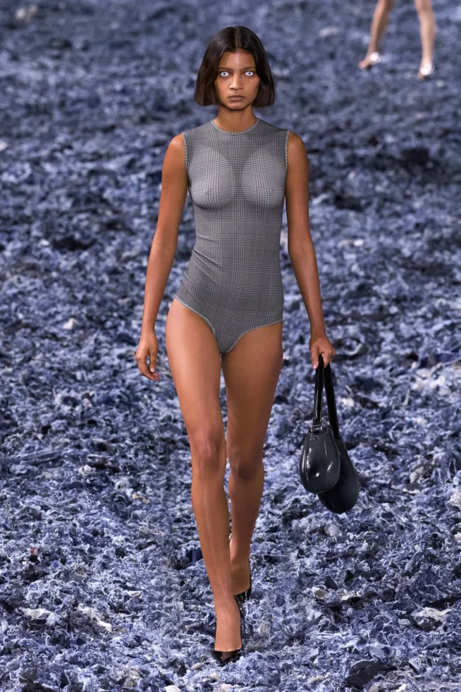 00014-diesel-spring-2025-ready-to-wear-credit-gorunway