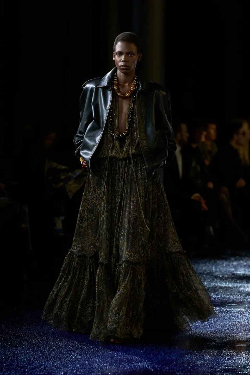 00014-saint-laurent-spring-2025-ready-to-wear-credit-gorunway