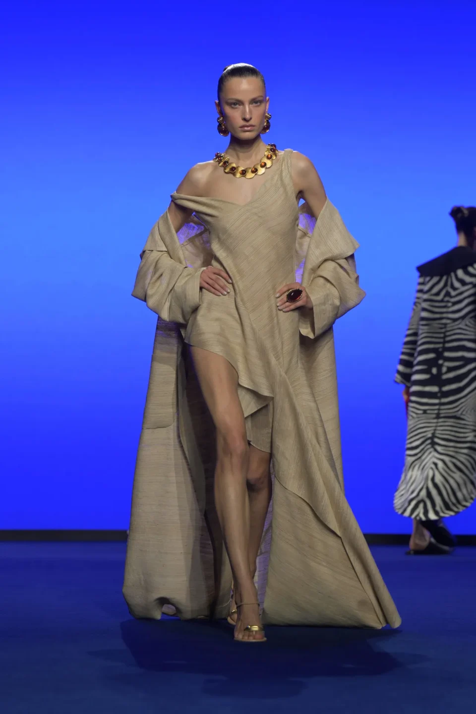 00016-schiaparelli-spring-2025-ready-to-wear-credit-brand