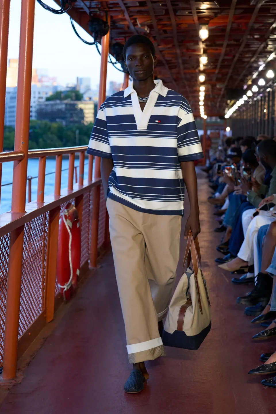 00016-tommy-hilfiger-spring-2025-ready-to-wear-credit-brand