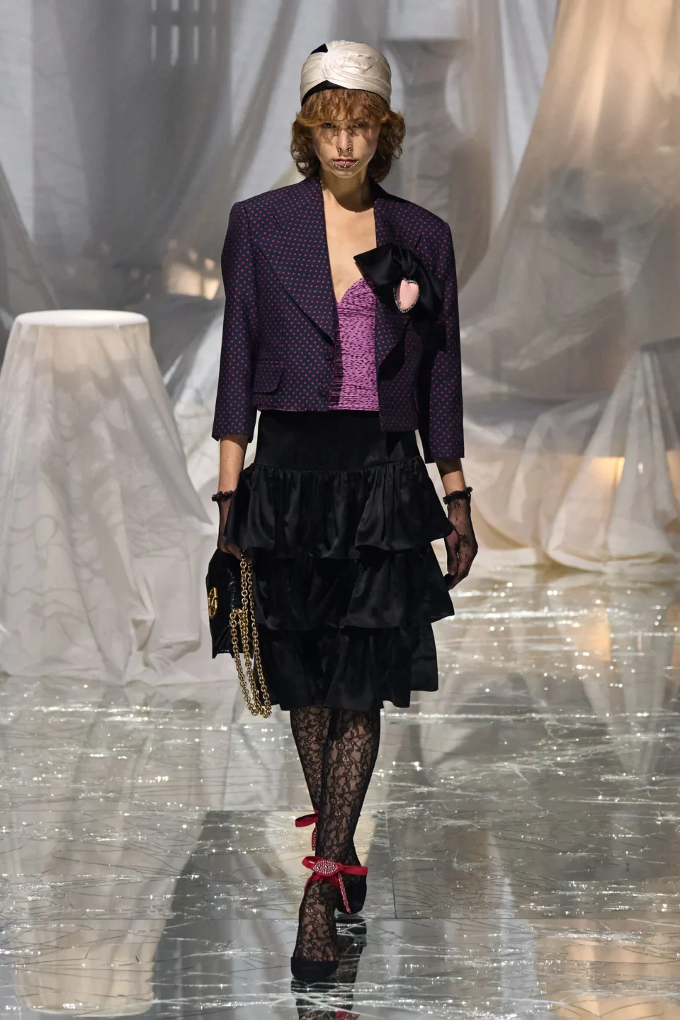 00016-valentino-spring-2025-ready-to-wear-credit-gorunway