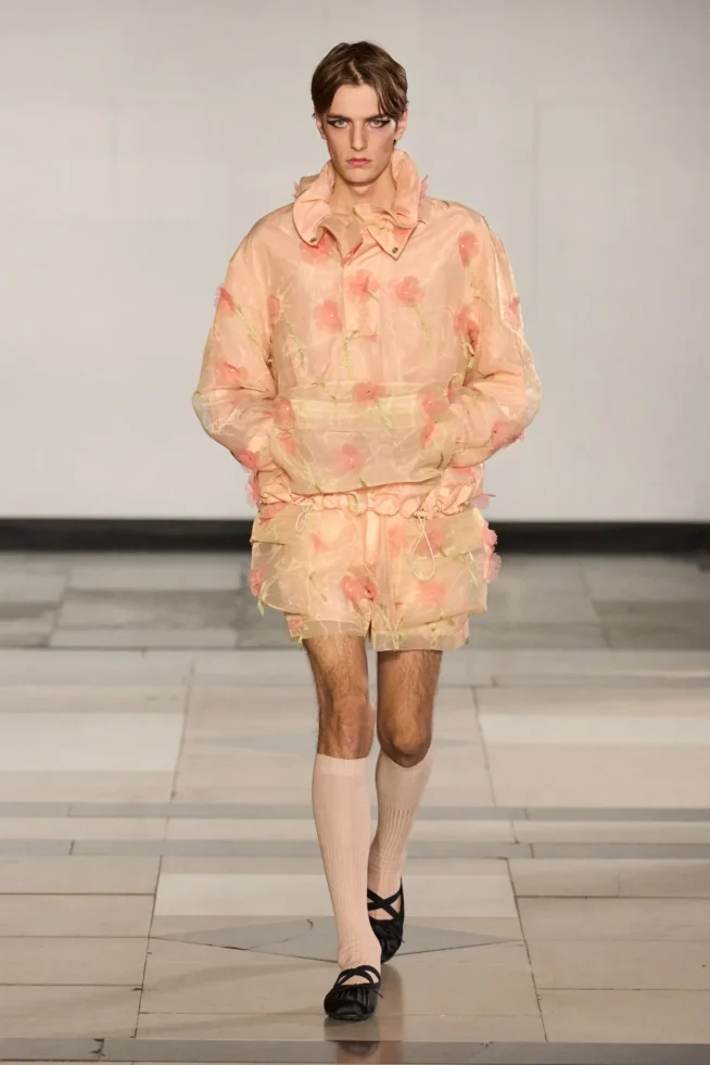 00017-simone-rocha-spring-2025-ready-to-wear-credit-gorunway