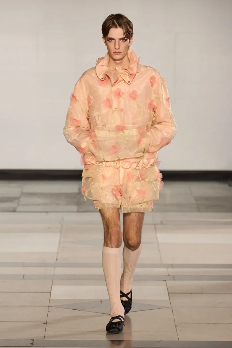 00017-simone-rocha-spring-2025-ready-to-wear-credit-gorunway