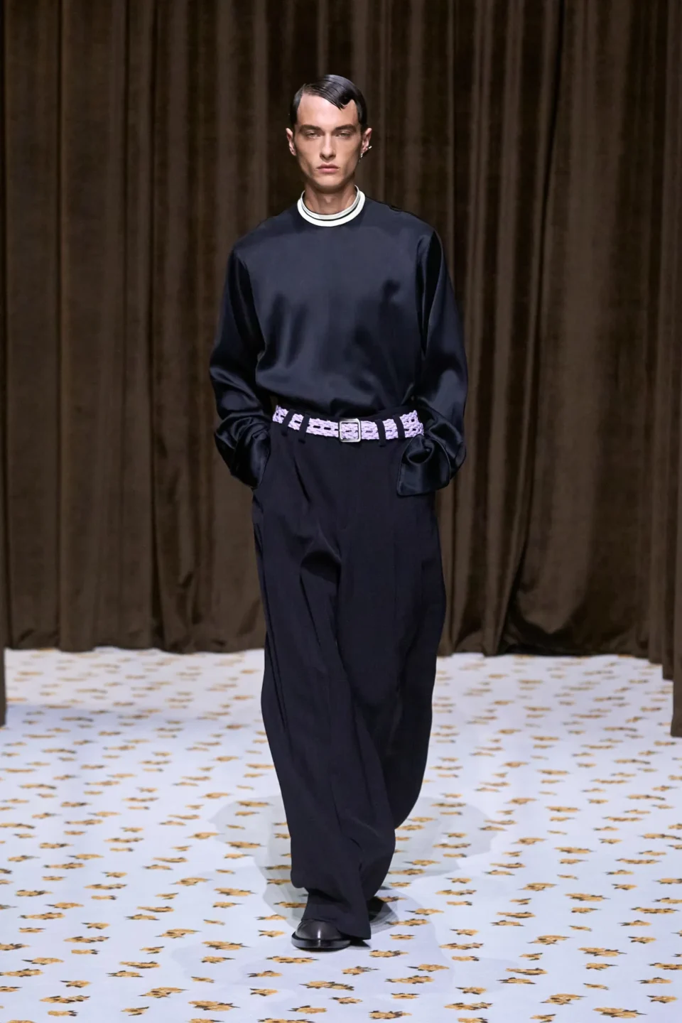 00018-jil-sander-spring-2025-ready-to-wear-credit-gorunway