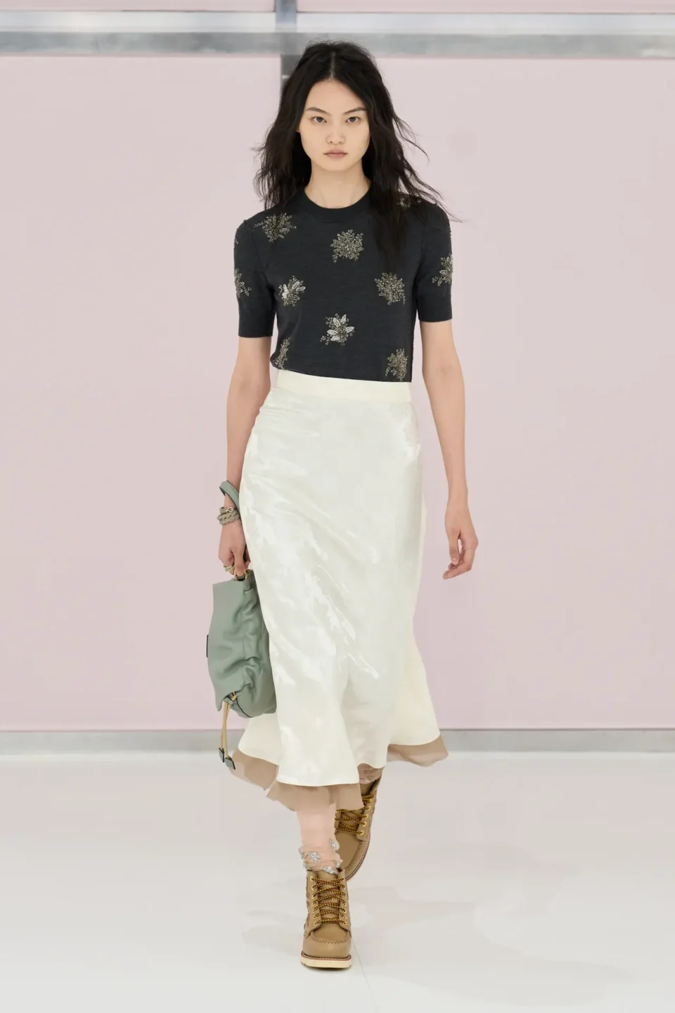 00019-fendi-spring-2025-ready-to-wear-credit-gorunway