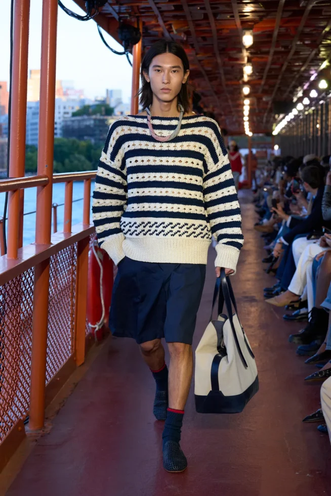 00019-tommy-hilfiger-spring-2025-ready-to-wear-credit-brand