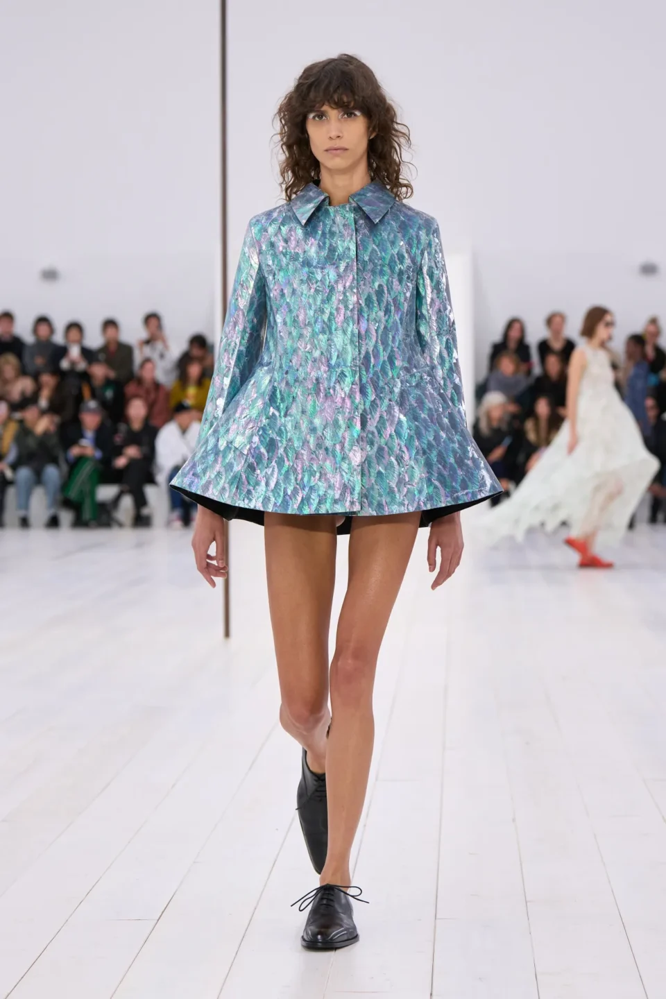 00020-loewe-spring-2025-ready-to-wear-credit-gorunway