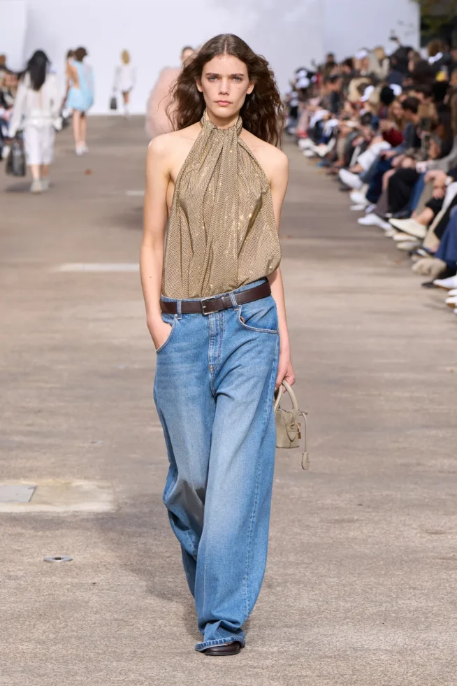 00020-stella-mccartney-spring-2025-ready-to-wear-credit-gorunway