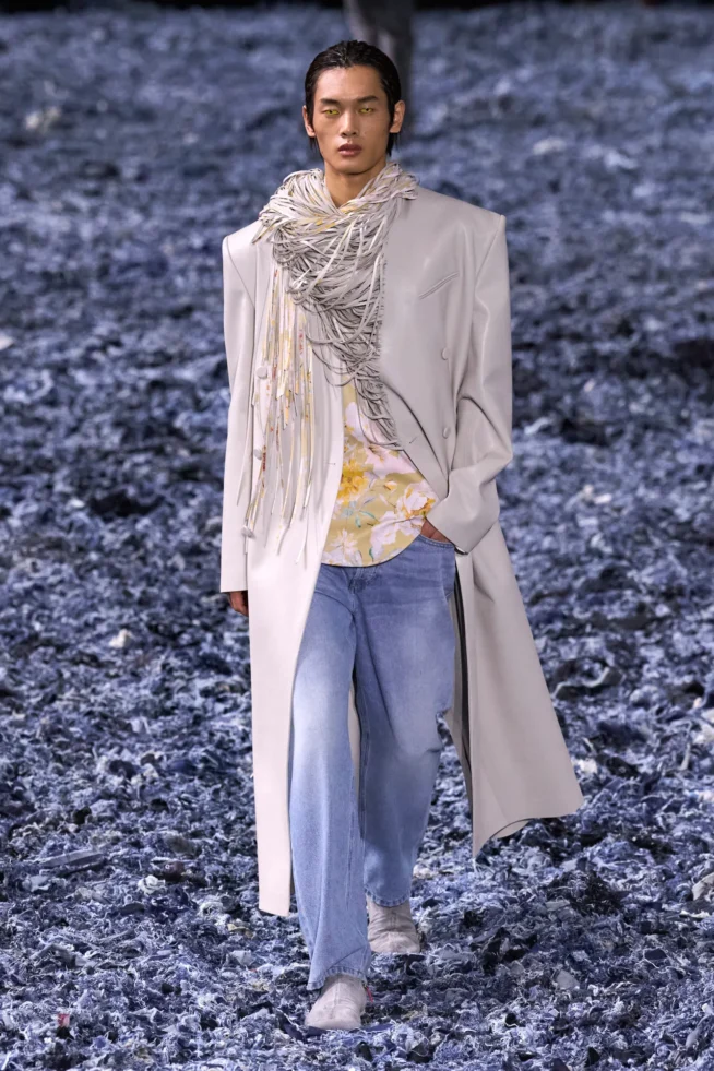 00023-diesel-spring-2025-ready-to-wear-credit-gorunway