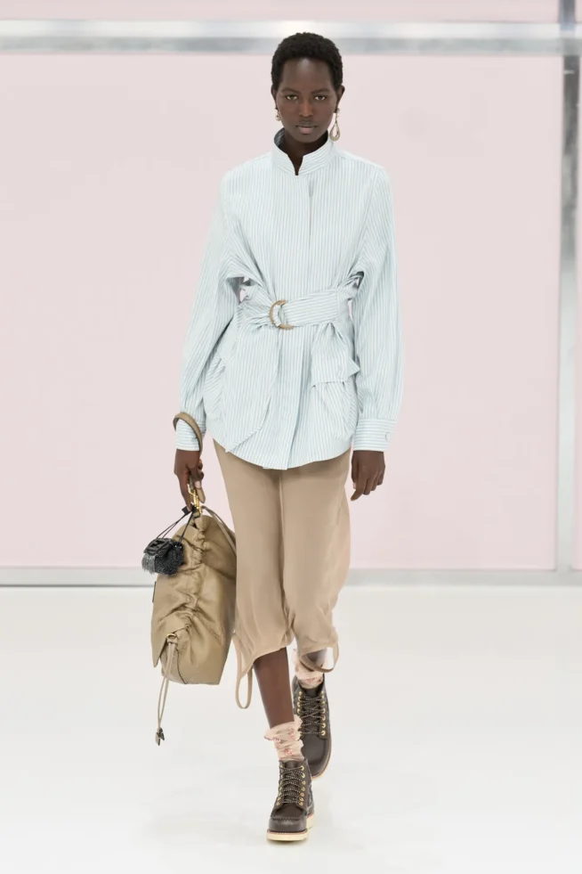 00023-fendi-spring-2025-ready-to-wear-credit-gorunway