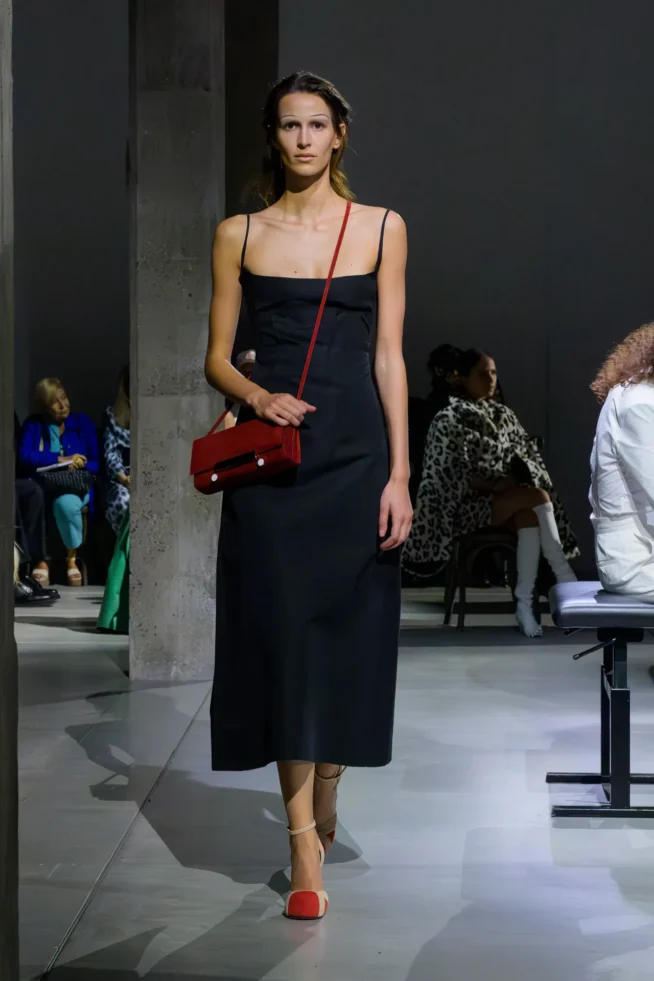 00023-marni-spring-2025-ready-to-wear-credit-brand-giovanni-giannoni