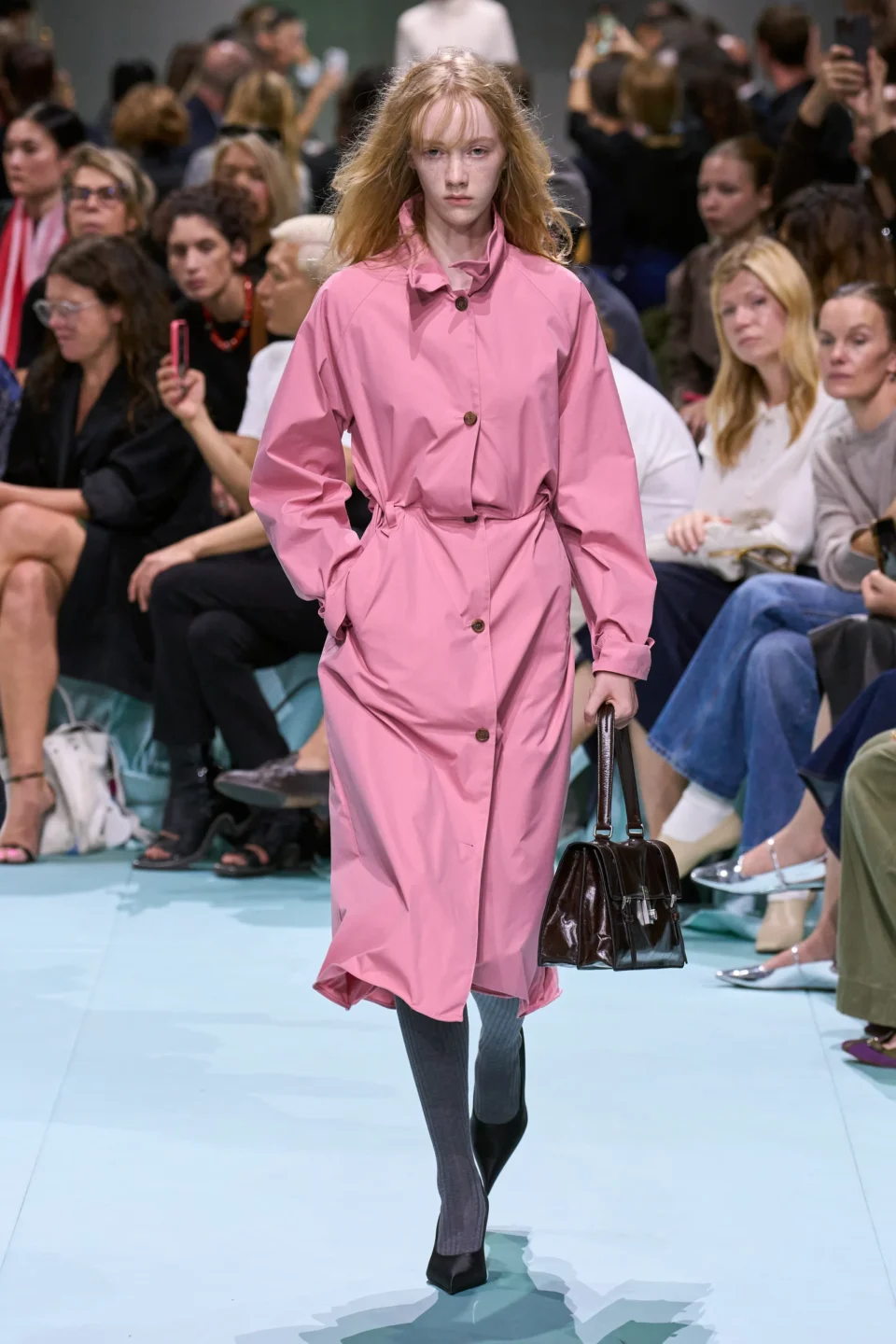 00023-prada-VERAO-2025