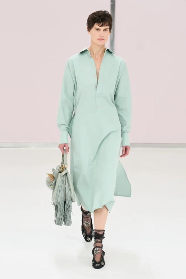 00024-fendi-spring-2025-ready-to-wear-credit-gorunway