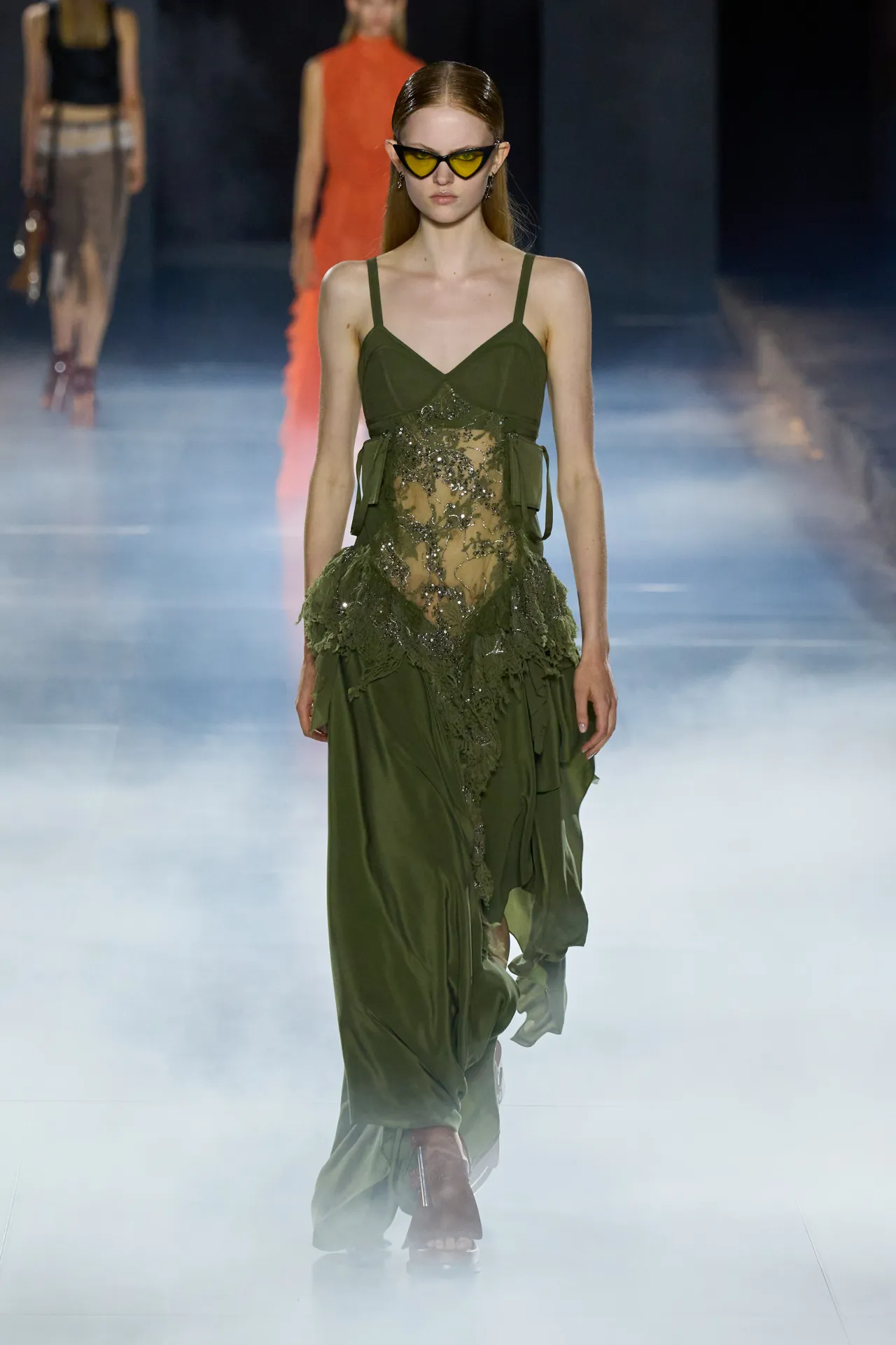 00026-alexander-mcqueen-spring-2025-ready-to-wear-credit-gorunway